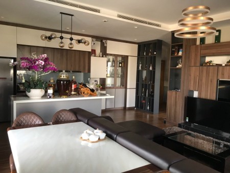 Cho thuê nhanh căn 3 Phòng ngủ - diện tích lớn 128m2 - nhà đẹp - thoáng mát.LH: 0931300991 Ms Dương