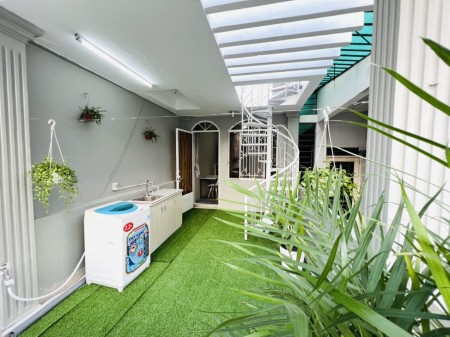 Gần BV Từ Dũ | 2 Phòng ngủ riêng, 2 sân vườn - nguyên lầu 2, Máy giặt riêng. Không giới hạn người ở