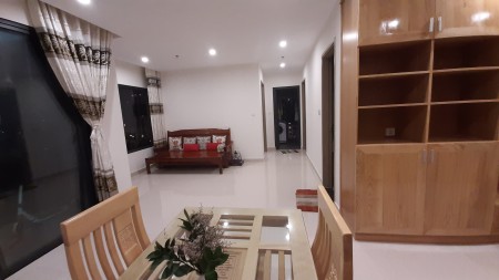 Cho thuê căn góc 2 PN+ đủ nội thất. Giá 9tr