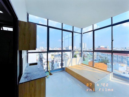 Căn Hộ PenHouse view kính Siêu Đẹp Nội Thất Cao Cấp Quận Phú Nhuận