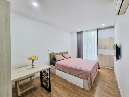 Căn hộ Ban Công, diện tích 35m2 đầy đủ tiện nghi tại Lê Văn Sỹ Quận 3