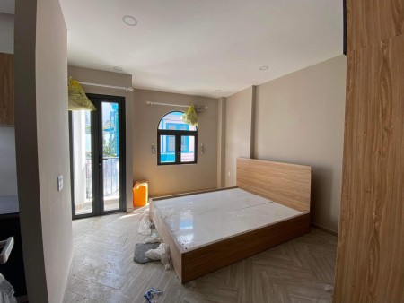 Khai trương căn hộ dịch vụ mới 100% có ban công, nội thất mới tại Hoàng Hoa Thám