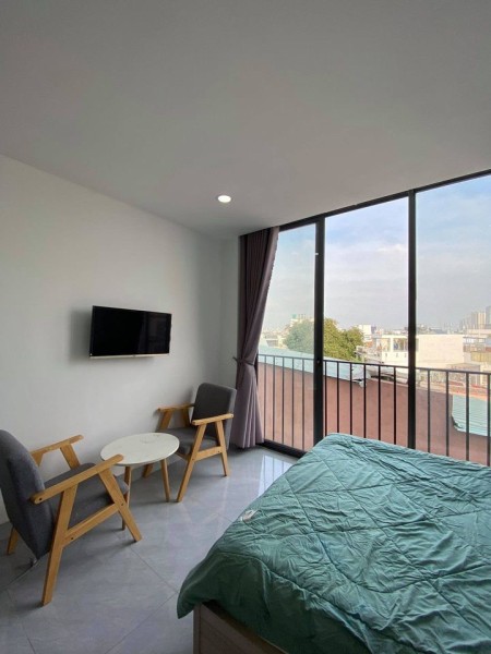 CHDV cửa sổ to thoáng mát - View cực Chill tại Phan Văn Trị, gần Emart