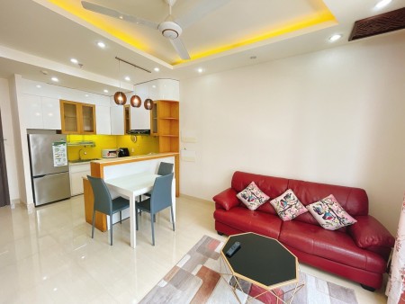 Cho thuê căn hộ 1 phòng ngủ diện tích 49m2 Phú Nhuận - The Prince Residence