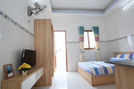 CH balcon ờ Đường Trần Nhân Tôn, Phường 11, Quận 10 diện tích 30m2 MG riêng