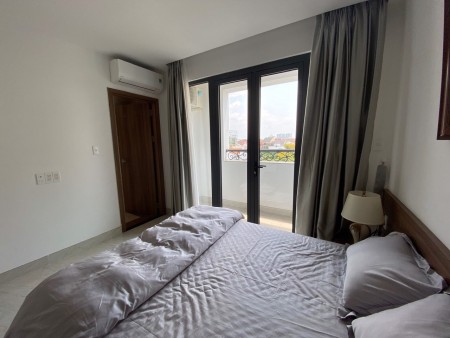 Căn hộ cao cấp balcony 2pn sang trọng tại Thảo Điền Quận 2