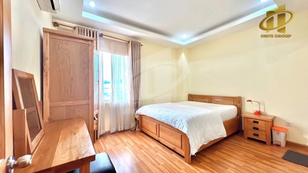 1PN riêng có máy giặt riêng 45m2 mặt tiền Trần Hưng Đạo Q1