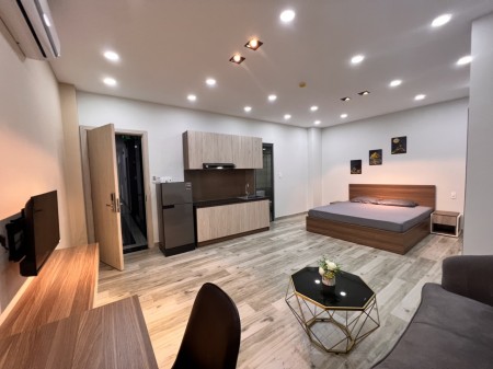 Cho Thuê Căn Hộ nội thất Cao Cấp, Nguyễn Gia Trí siêu rộng dạng Studio khu vực Bình Thạnh