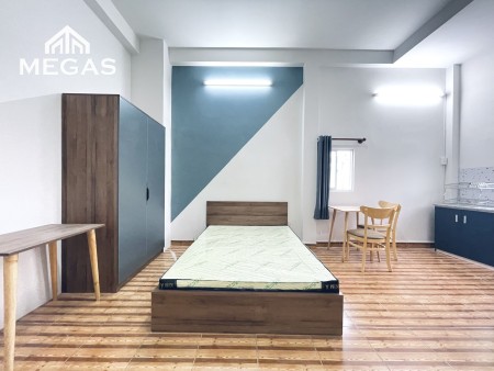 Khai trương căn hộ mới xây, Full nội thất cửa sổ thoáng - Ngay Mai Chí Thọ, Quận 2