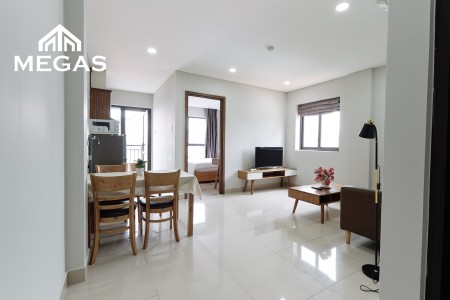 Cho thuê Căn hộ 2PN Thảo Điền - Ban công/Máy giặt riêng