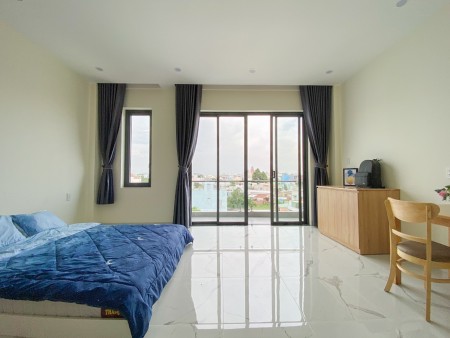 Khai trương Căn hộ Ban công lớn - Full nội thất có Máy giặt riêng