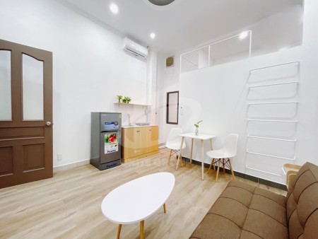 Khai trương căn hộ mới ngay trung tâm Quận 1 giá 6.5 triệu/tháng