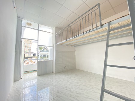 Duplex New 100% - Ban Công - Cửa Sổ - Không Giới Hạn Người Giao Cộng Hoà - Free Xe - Được Nuôi Pet