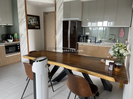 NỘI THẤT ĐẸP: Cho thuê Palm Heights 2PN view thoáng, không bị chắn, giá cập nhật tốt nhất