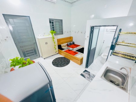 Cho thuê căn hộ NEW 100% Cửa sổ Ban công thoáng - đầy đủ tiện nghi