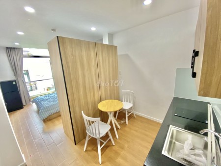 Căn Hộ Ban Công, Hoàng Dư Khương, Gần Cao Thắng