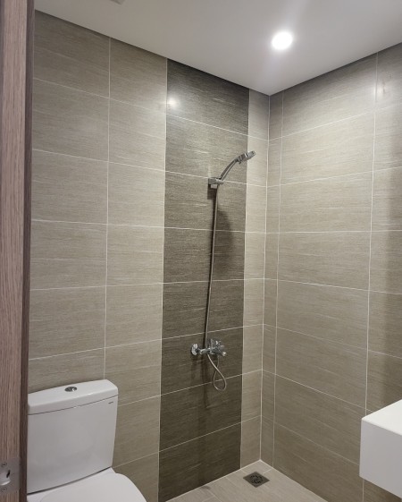 Căn hộ Vinhomes 2PN, 2WC chỉ 5tr/tháng. Ở được 4-5 người. Vào ở ngay