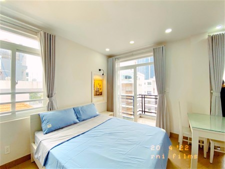 Căn hộ 38m2 full nội thất, bồn tắm nằm, ban công. Gần cầu Thủ Thiêm, đại học TĐT