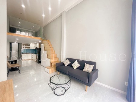 Căn hộ khai trương mới 100% hiện đại - full nội thất cao cấp - ban công