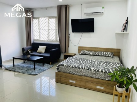 Căn Hộ Cao Cấp Full Nội Thất Ngay Trần Não Quận 2