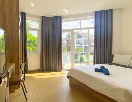 Căn hộ studio ban công, dtsd 33m2 thoáng mát, kdc ven sông, đối diện RMIT Q7