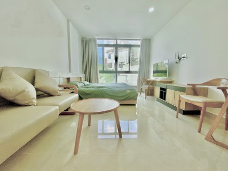 Căn hộ FullNT 40m2 cửa sổ siêu rộng ngay bờ kè Trường Sa