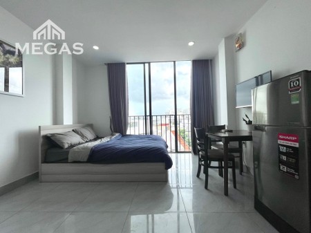 Cho thuê Studio 45m2, cửa sổ lớn, full nội thất 100%, camera an ninh, kệ bếp, toilet