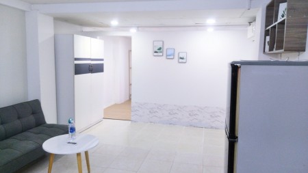Cho thuê căn hộ tiện nghi full nội thất, Nguyễn Huy Tự, Quận 1