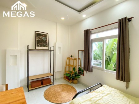 Cho thuê căn hộ phường Thảo Điền Quận 2, gần câu Sài Gòn, có ban công