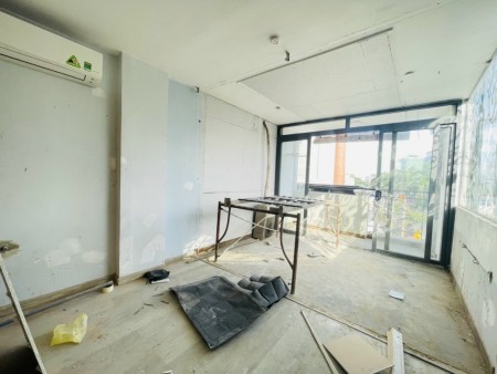 Cho thuê căn hộ giá từ 7-7,5 triệu đường Cách Mạng Tháng Tám, Quận 3