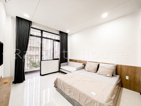 CHDV 1PN/ studio 45m2 mới 100% - FULL NT  - ban công - máy giặt riêng