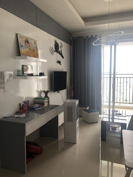 Cho thuê căn hộ Richstar 53m2(2 pn 1wc ) 11 triệu full nội thất ở liền