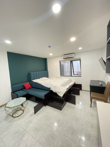 Cho thuê căn hộ Quận 1 gần Cầu Kiệu khu an ninh, yên tĩnh