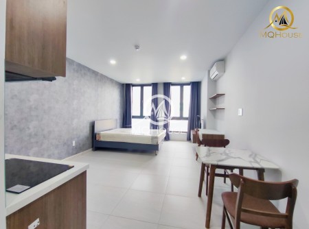 Căn Hộ Cao Cấp có bancol Full nội thất đầy đủ tiện nghi CMT8, Tân Bình