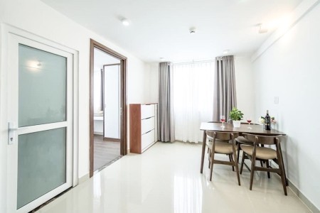 Căn hộ 2PN full nội thất, hồ bơi, gym, bao phí, gần Big C PMH Crescent Mall