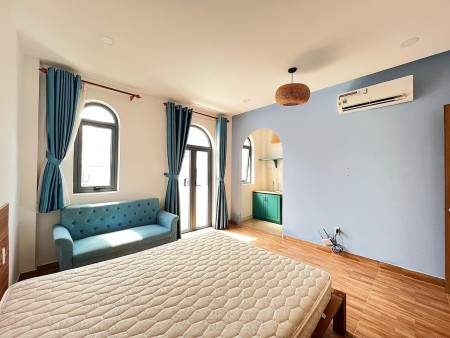 Khai trương căn hộ mới 100% gần Đinh Tiên Hoàng - ngã tư PN