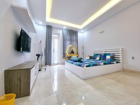 Siêu Phẩm có khu Cư Xá Bắc Hải rộng 60m2 banCol máy giặt riêng giá ưu đãi