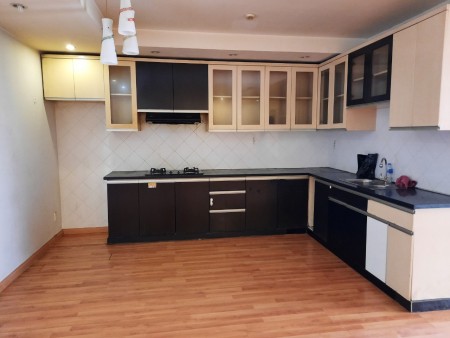 Cho thuê chung cư Ruby Land 3PN 116m, nhà thoáng mát