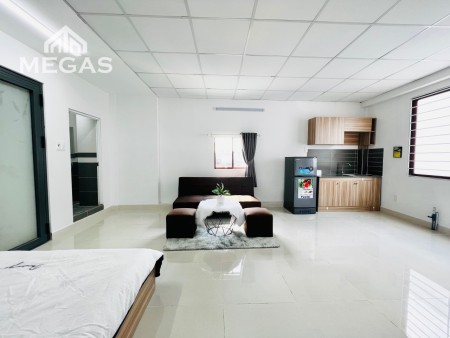 Chỉ còn 1 phòng view thoáng, 5p qua Etown