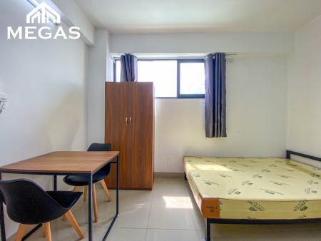 Căn hộ studio full nội thất đường Nguyễn Thị Thập