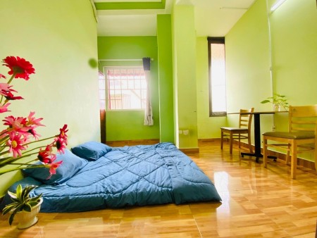 Căn hộ giá tốt, gần Cao đẳng Kinh tế Đối ngoại.