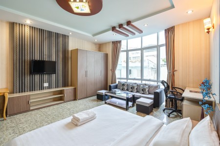 Căn hộ 1PN riêng biệt với bếp ngay trung tâm quận 1, đường Lê Thị Riêng