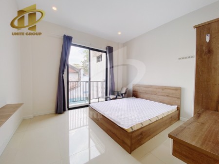 Khai trương căn hộ ban công 50m2 , máy giặt riêng, ngay Ngã Tư Phú Nhuận