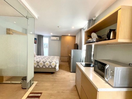 Căn hộ sang trọng, thoáng mát, gần cầu calmette, Quận 1