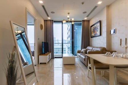 Vinhomes Golden River giá tốt, 2PN 2WC, full nội thất