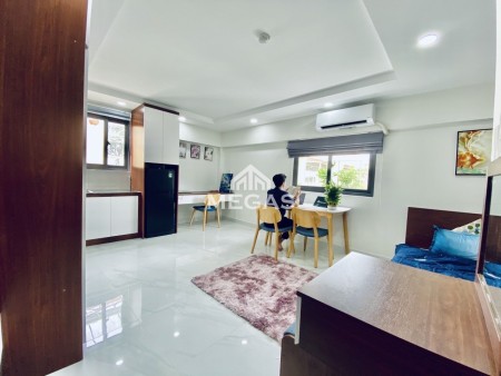 Hình Thật - Giá thật - OK thì đến xem đỡ phải mất thời gian- Cho phép ở 3-4 người - 3 xe ngay THĐ Q5