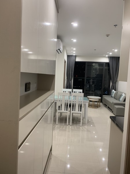 Cho thuê căn hộ chung cư Vinhomes Smart City 2 phòng ngủ, 2 vệ sinh, view thoáng