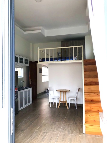 Cho thuê căn hộ mới đối diện E.Town dạng Duplex giá sinh viên