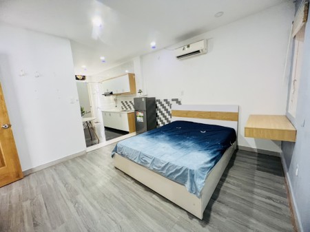 Căn hộ studio ngay CV Hoàng Văn Thụ, Full nội thất tiện nghi, cửa sổ siêu thoáng