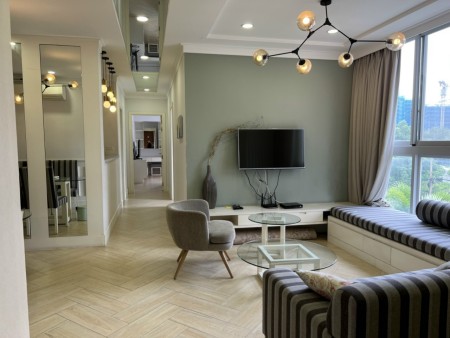 Cho thuê CH cao cấp full nội thất Phú Mỹ Hưng - Star Hill, 2PN, 2WC, có chỗ đậu ô tô, giá 24 triệu